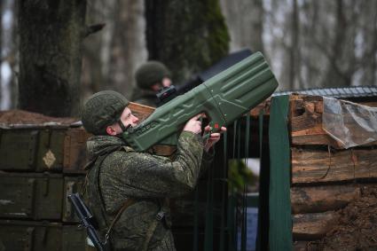 Занятия курсантов военной академии связи им.С.М.Буденного в Санкт-Петербурге