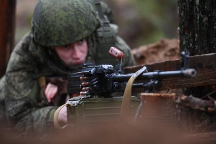 Занятия курсантов военной академии связи им.С.М.Буденного в Санкт-Петербурге