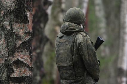 Занятия курсантов военной академии связи им.С.М.Буденного в Санкт-Петербурге