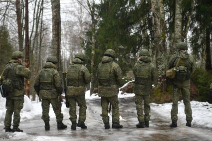 Занятия курсантов военной академии связи им.С.М.Буденного в Санкт-Петербурге