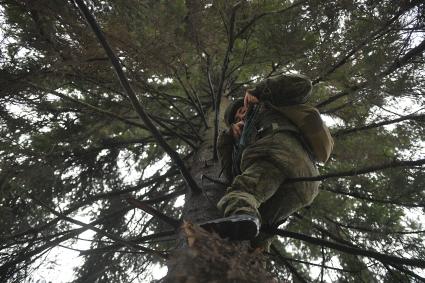 Занятия курсантов военной академии связи им.С.М.Буденного в Санкт-Петербурге