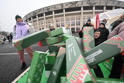 Праздник Зимний день московского спорта\" в Лужниках