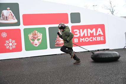 Праздник Зимний день московского спорта\" в Лужниках