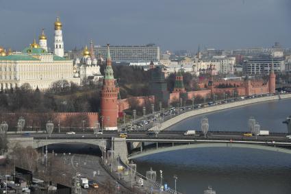 Виды Москвы со смотровой площадки Храма Христа Спасителя