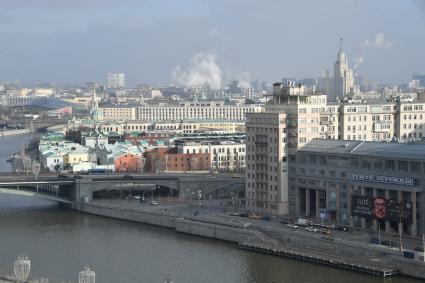 Виды Москвы со смотровой площадки Храма Христа Спасителя