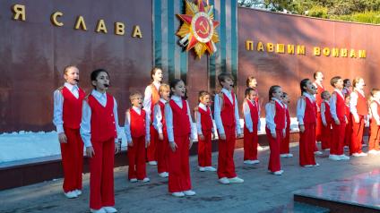 В Сочи торжественно открыли Аллею героев СВО