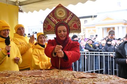 Празднование Широкой масленицы в Санкт-Петербурге