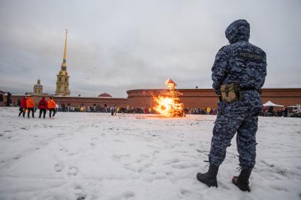 Празднование Широкой масленицы в Санкт-Петербурге