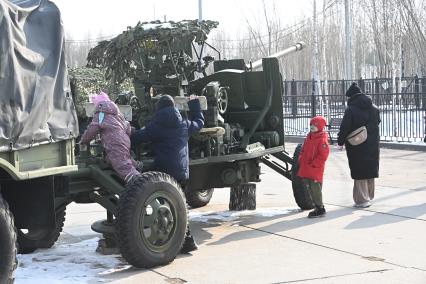 Посетители в кинопарке Москино\"