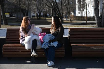 Теплая погода в Москве