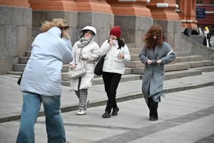 Сильный ветер в Москве