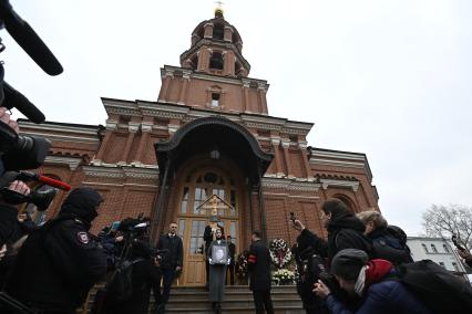 Прощание с актрисой Ларисой Голубкиной