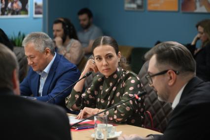 Андрей Баранников и Алина Арутюнова