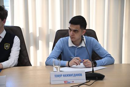 Темур Нажмитдинов