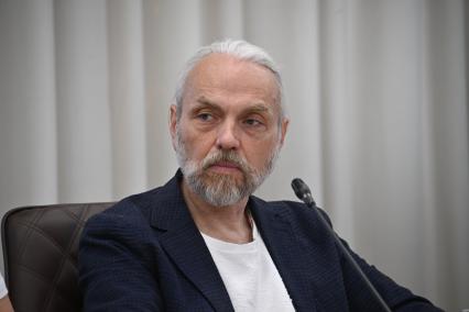 Дмитрий Голиков