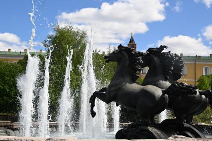 В Москве заработали фонтаны