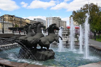 В Москве заработали фонтаны