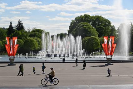 В Москве заработали фонтаны