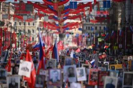 Акция Бессмертный полк\" в Санкт-Петербурге