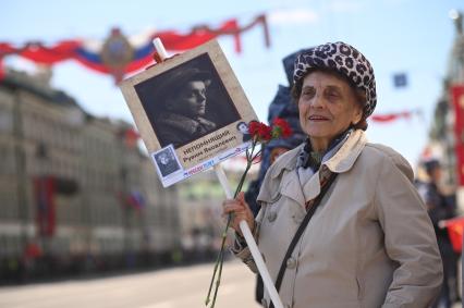 Акция Бессмертный полк\" в Санкт-Петербурге