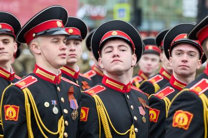 Парад, посвященный 80-летию Победы в Великой Отечественной войне в Перми
