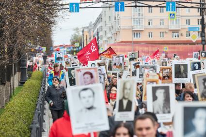Акция Бессмертный полк\" в Перми