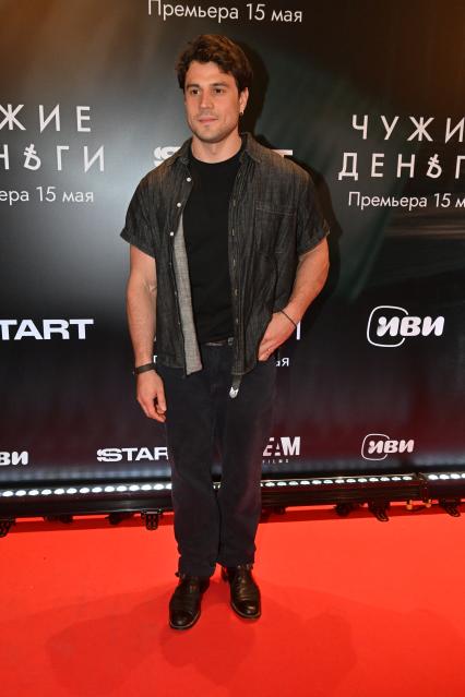 Владислав Ценев