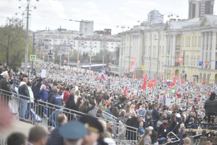 Акция \"Бессмертный полк\" в Екатеринбурге