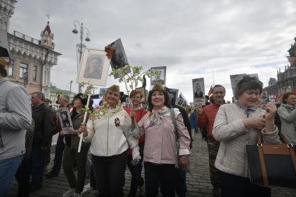 Акция \"Бессмертный полк\" в Екатеринбурге