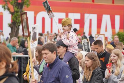 Акция \"Бессмертный полк\" в Красноярске