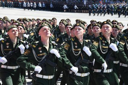 Военный парад, посвященный 80-летию Победы в Волгограде