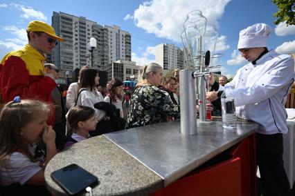 Празднование 90-летия Московского метрополитена