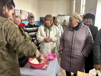 Саксофонист Сергей Летов выступил с программой Электро-джазовая Оборона\" в ЛНР