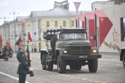 Парад Победы в Екатеринбурге