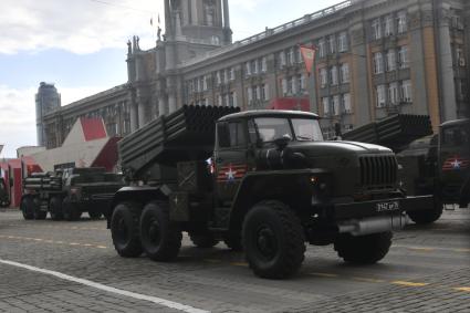 Парад Победы в Екатеринбурге
