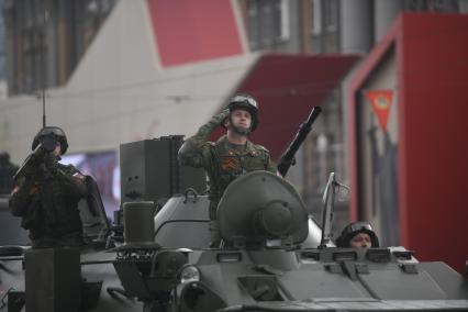 Парад Победы в Екатеринбурге