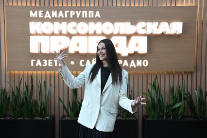 Оксана Федорова в редакции Комсомольской правды\"