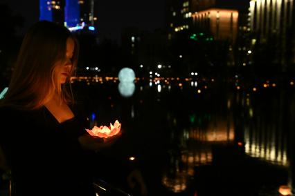 Фестиваль водных фонариков в Москве