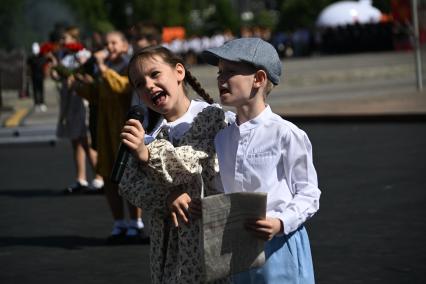 Парад кадетского движения Москвы Не прервётся связь поколений\" на Поклонной горе