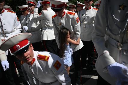 Парад кадетского движения Москвы Не прервётся связь поколений\" на Поклонной горе