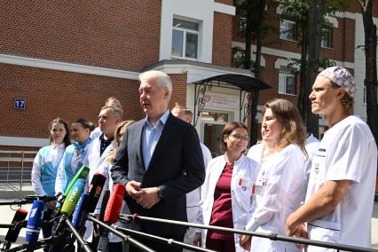 Сергей Собянин открыл центр быстрой амбулаторной хирургии для детей на базе Морозовской больницы