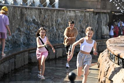Жаркая погода в Москве