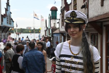 Историческая реконструкция спуска на воду ботика Петра I в Москве