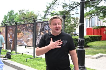 Фотовыставка Золото Африки\" на Тверском бульваре