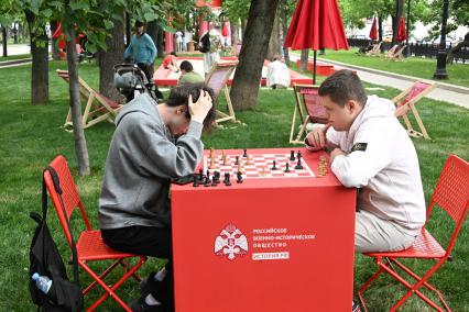 Летний клуб на Тверском бульваре в рамках проекта Лето в Москве\"