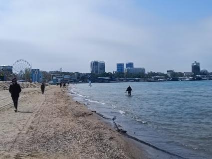 Очищение пляжей Анапы от мазута