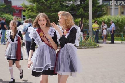 Последний звонок в школе в Красноярске