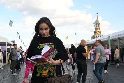XI книжный фестиваль Красная площадь\"