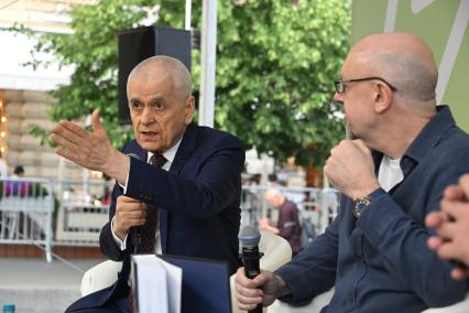 Геннадий Онищенко и Евгений Матонин