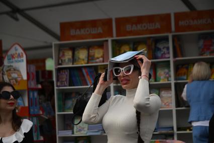 XI книжный фестиваль Красная площадь\"